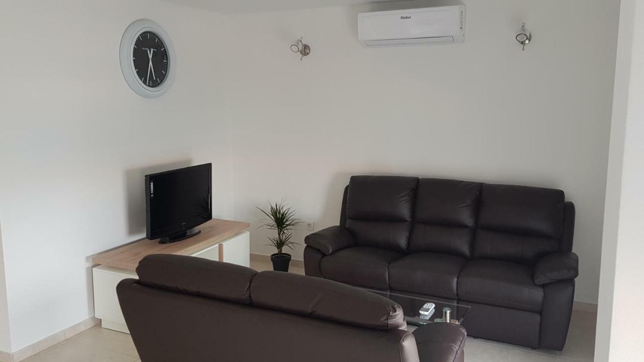 Bilobrk Apartment